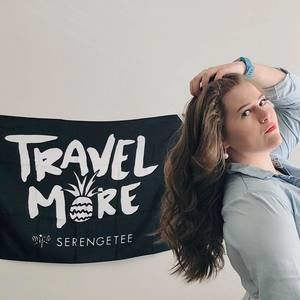 Meet your Posher, Hayley